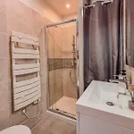 Contemporary 2p Just Steps From The Cagnes-sur-Mer